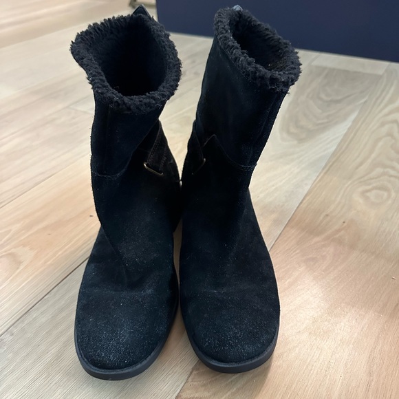 Cole Hann Short Black Waterproof Winter Boots Size 10 - Picture 5 of 5